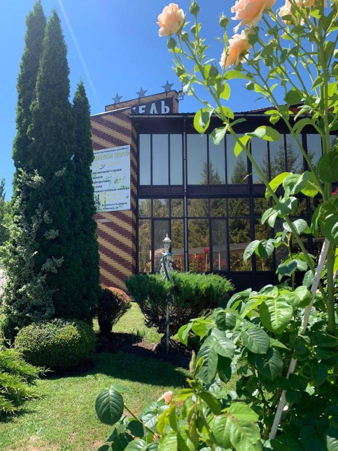 Hotel Complex Lenivaya Vera Novaki Eksteriør bilde